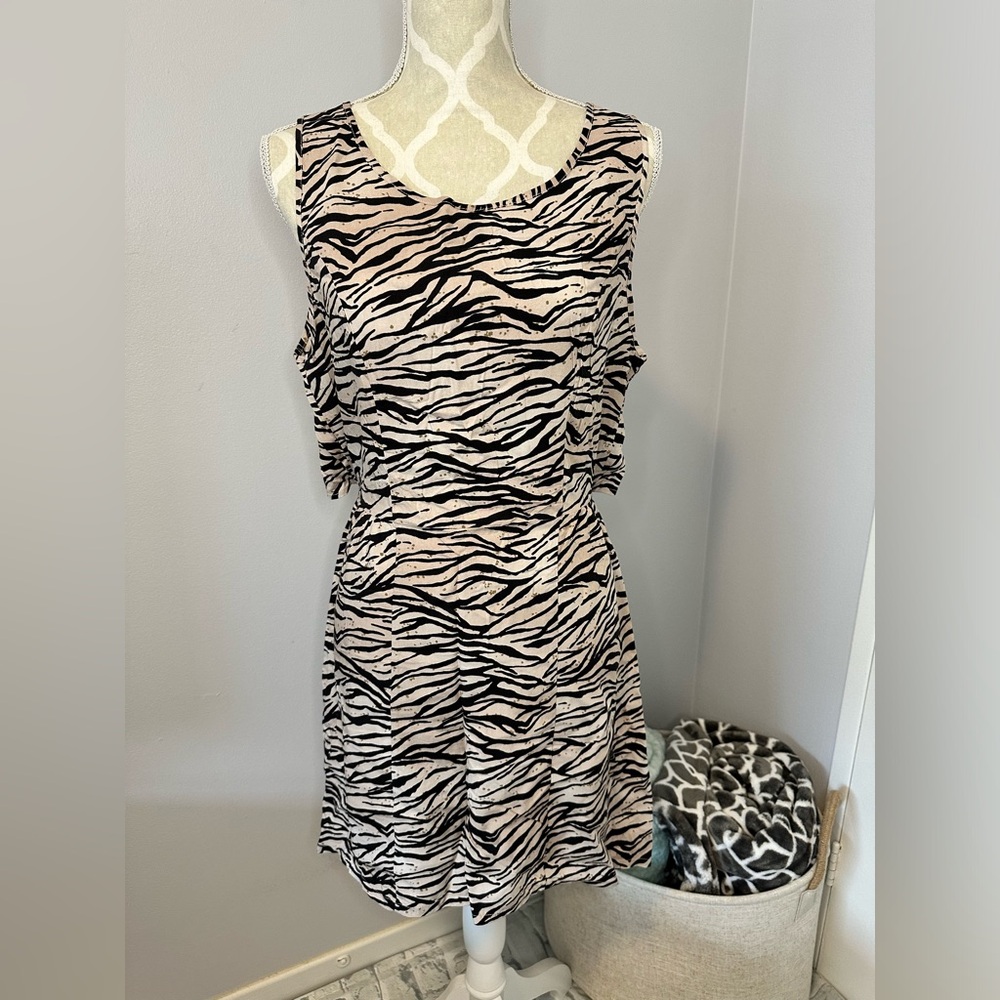 VANS DRESS